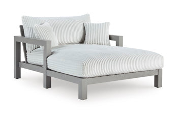 Hurley Park Outdoor Chaise Lounge with Cushion